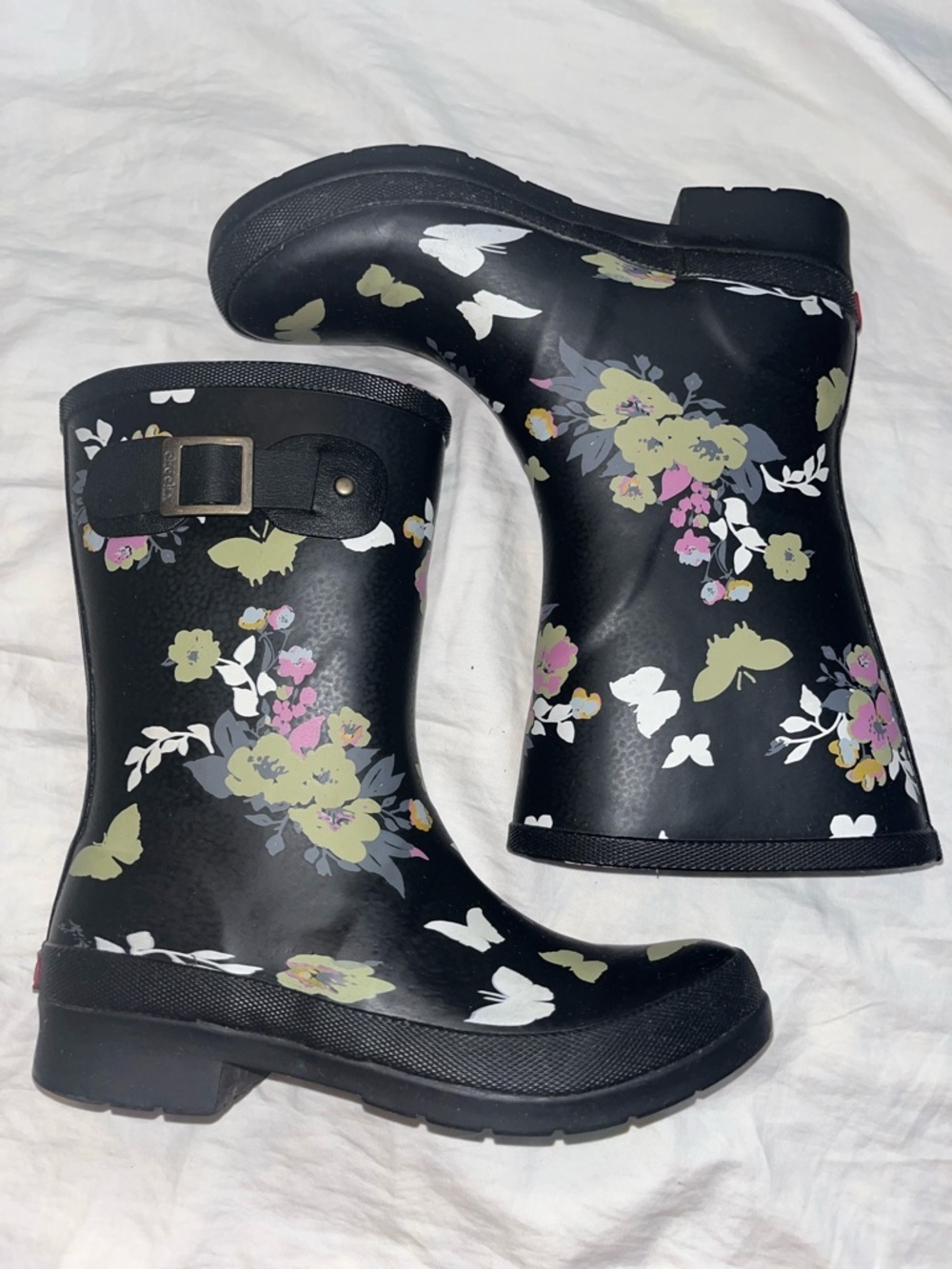 chooka Black Floral Short Rain Boots size 6